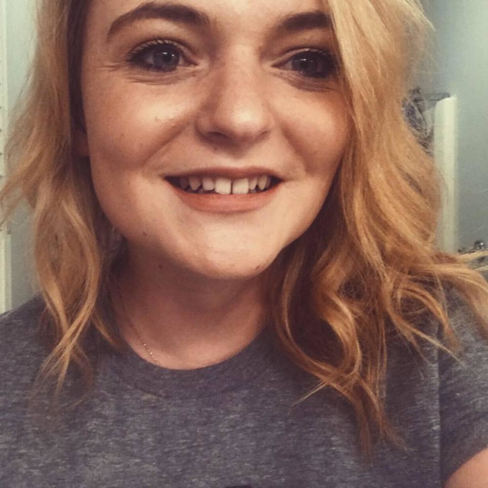 Meet your Posher, Dana